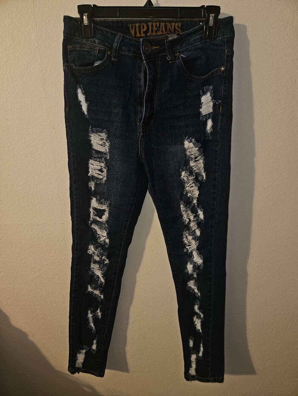 V.I.P. Jeans Womans Distressed Jeans Size 9/10 - Picture 2 of 10